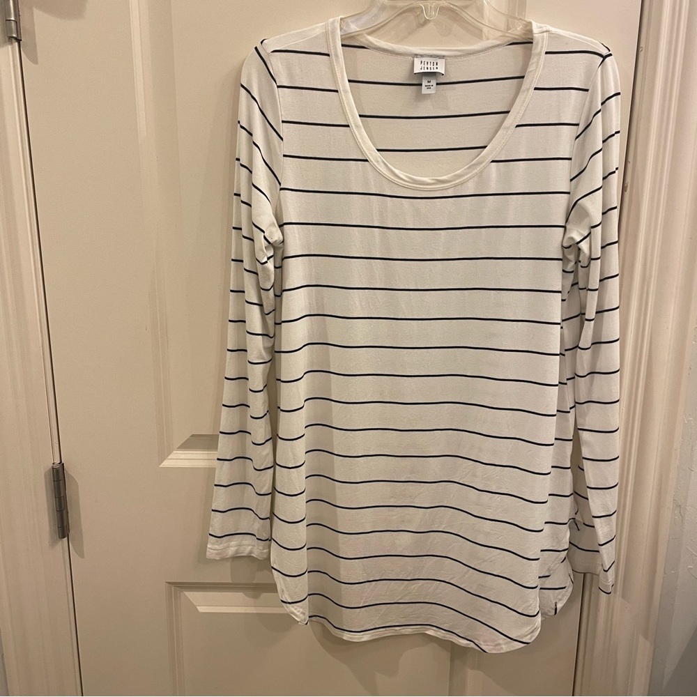Peyton Jensen size medium women’s top